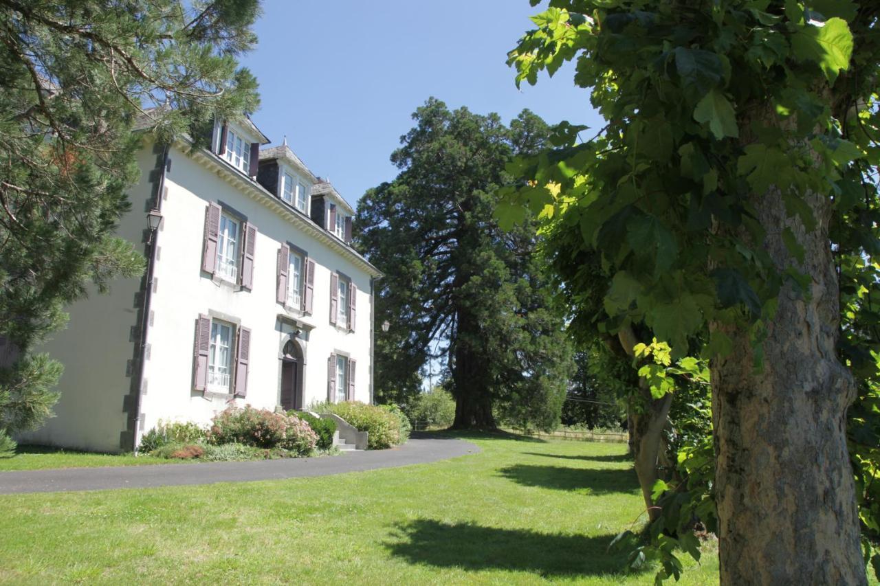 Hostellerie La Bruyere Chalvignac Exteriér fotografie
