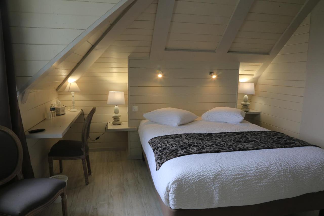 Hostellerie La Bruyere Chalvignac Exteriér fotografie