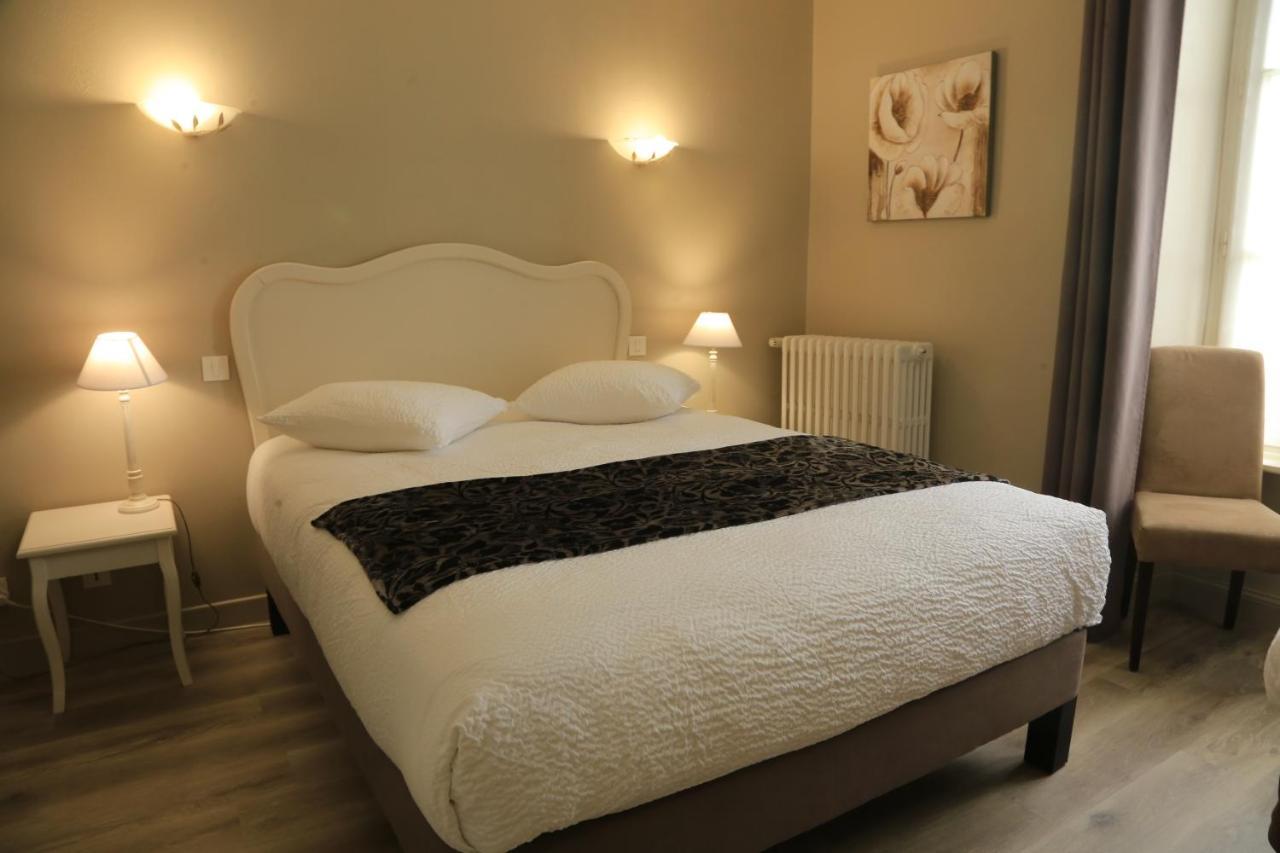 Hostellerie La Bruyere Chalvignac Exteriér fotografie