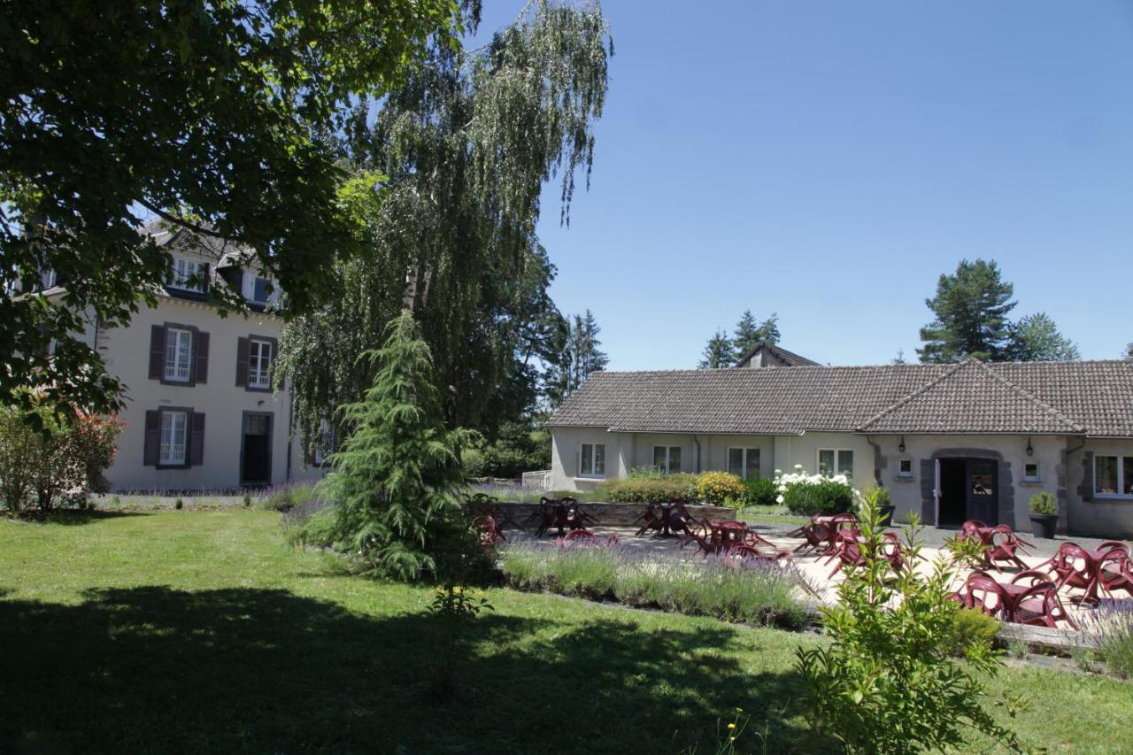 Hostellerie La Bruyere Chalvignac Exteriér fotografie